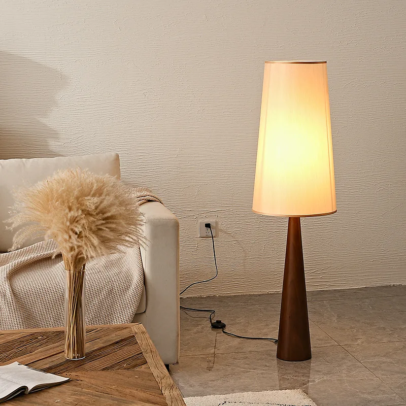 Japanese Bedroom Bedside Floor Lamp Designer Wabi Sabi Standing Lamp For Living Room Corner Villa Hotel LED Wooden Floor Lamp