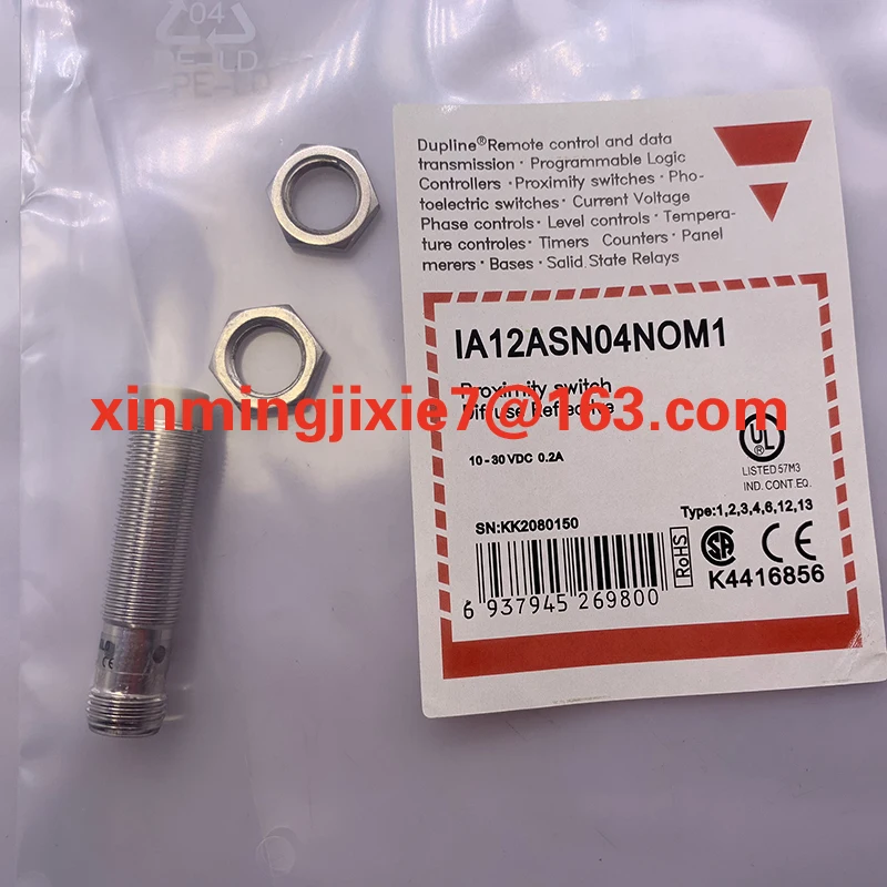 New in stock with warranty guarantee sensor original IA18DSN08NOC IA18DSN08POC IA12ASN08POM1  IA12ASN08POM1  proximity switch