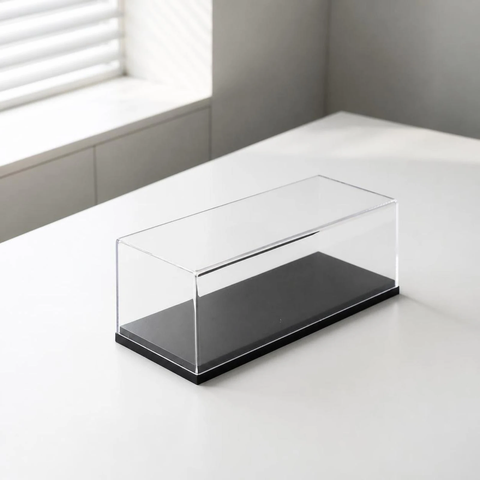 Model Car Display Case One-Piece Acrylic Display Case with Black Base Car Model Dust Cover Plastic Sturdy for Collectors, Shelf