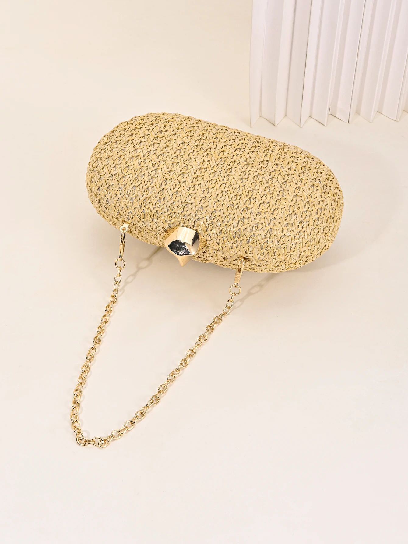 Women's evening bag, new single-shoulder crossbody bag, uniquely shaped oval straw bag, fashionable wedding and evening clutch view 6