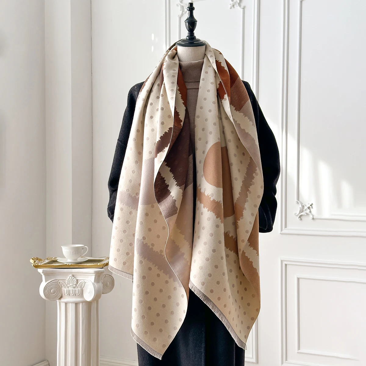 

Роскошный женский кашемировый шарф из пашмины с принтом в горошек и сердечек — ультра теплая зимняя толстая шаль | Фулар, накидка на одеяло 2025г.