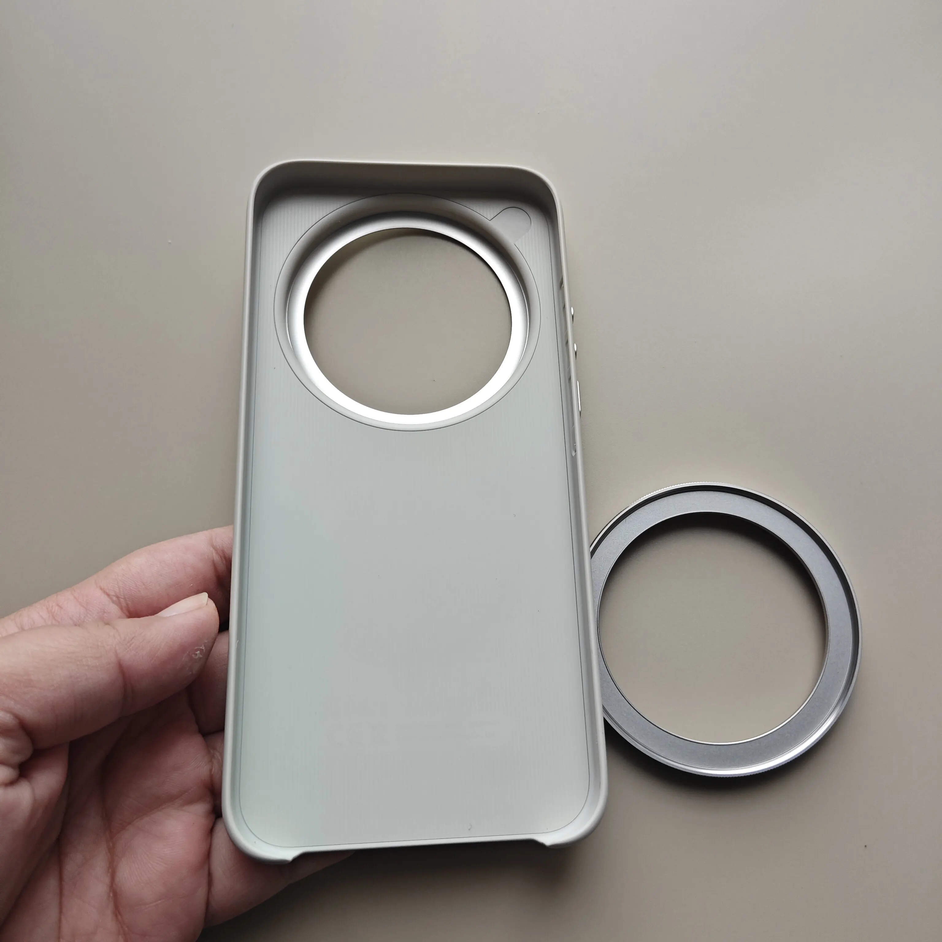 Funda original Xiaomi 17 Ultra - Photography Kit Xiaomi 17 Ultra reseña y precio