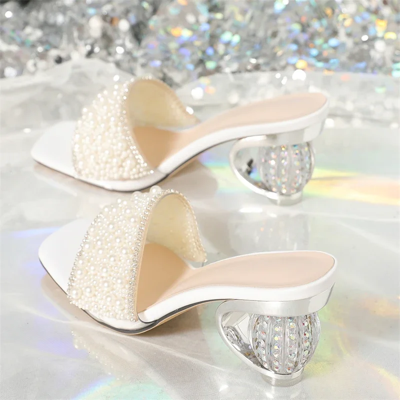 Eilyken Designer PVC Transparent Pearl Women Slippers Summer Open Toe Crystal Diamond Round Heels Ladies Shoes