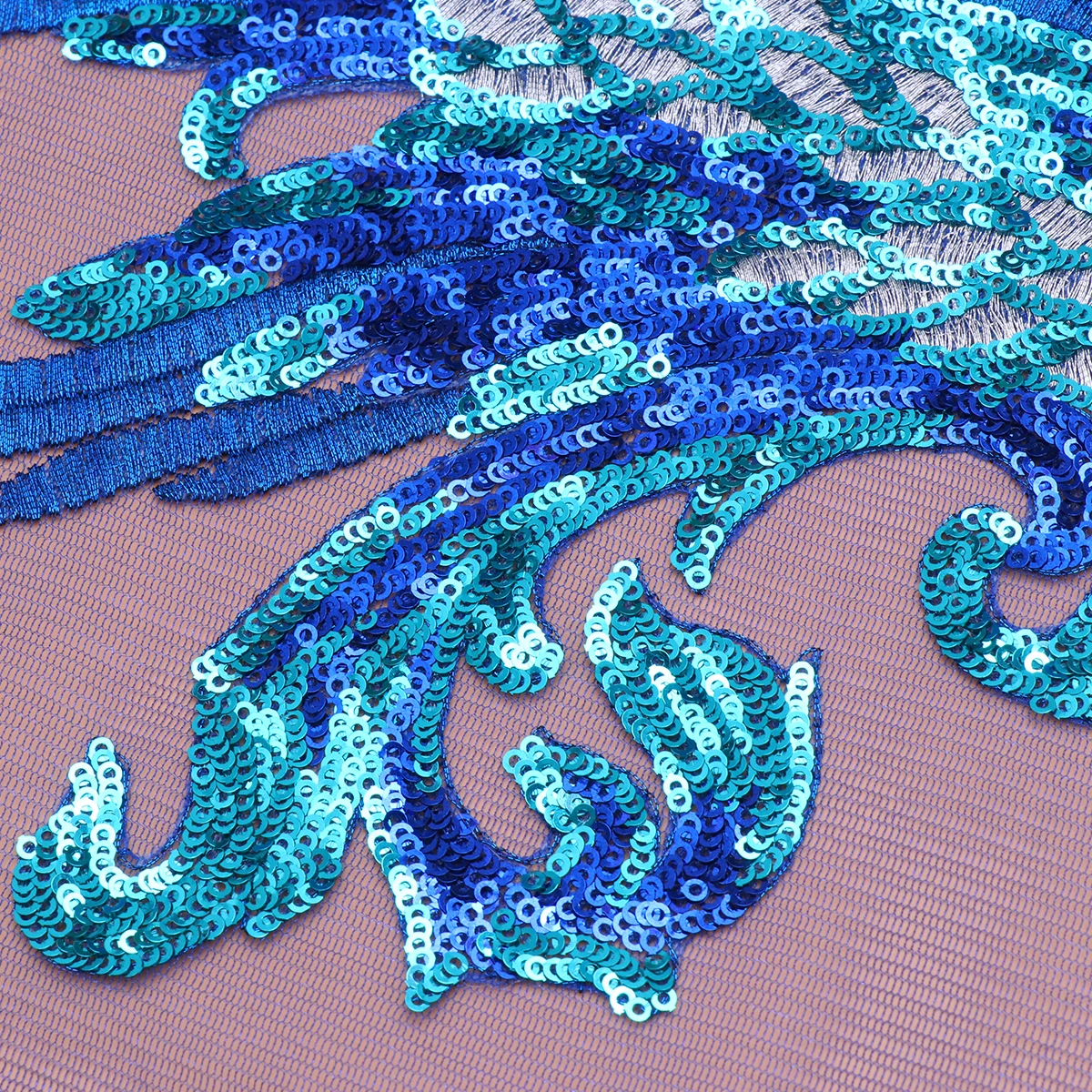 

2 pcs 2 Retro Sequins Cloth Patch Pcs Garment Accessories Wings Shaped DIY Clothing Bag Crafts Premium Material Soft Touch