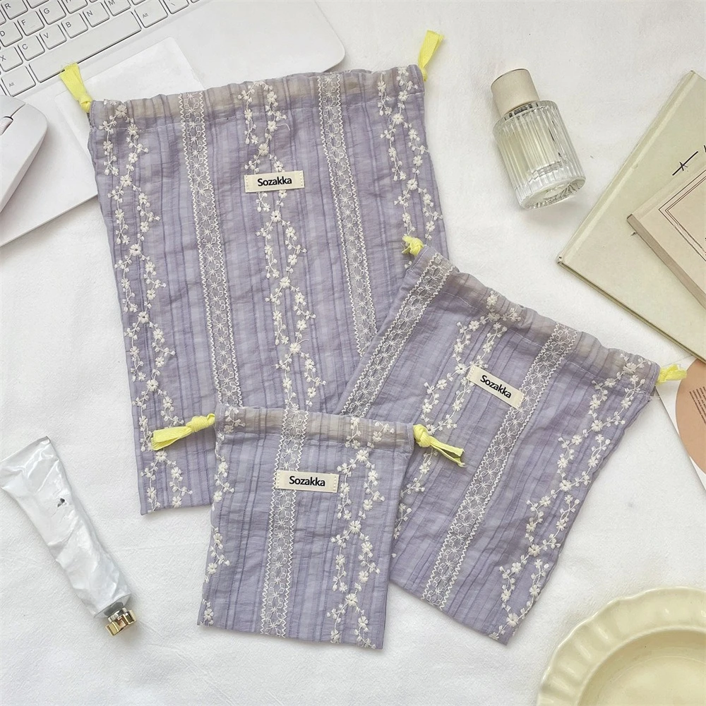 Multifunctional Flower Embroidery Storage Drawstring Bag for Women Portable Travel Storage Pouch Cute Makeup Bag Candy Organizer