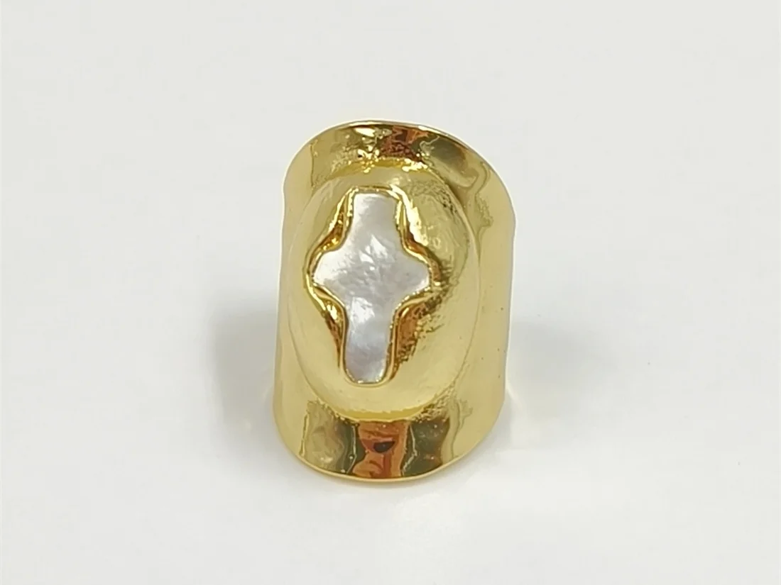 WT-MPR121 New Arrival Mother of Pearl Shell Retro Beautiful Ring With 18k Real Gold Plated For Women Daily Decoration