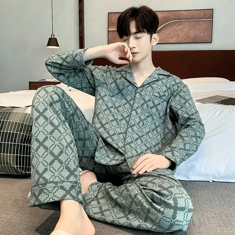 Men's Pajamas Long Sleeves Long Pants Sleepwear Cardigan Simple Loose Home Wear for Men  in Autumn and Winter