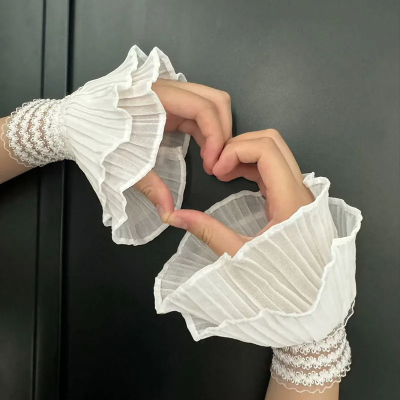 

Новые искусственные рукава для женщин, модные вязаные крючком цветочные кружевные манжеты с рогами, оборки, расклешенные рукава, браслет, декоративный аксессуар