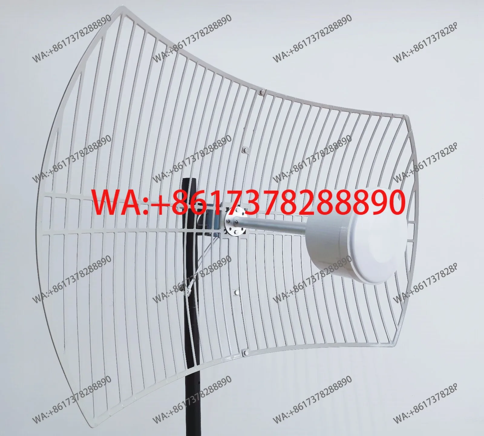 698-3800MHz 2G 3G 4G 5G Mobile Phone Signal Amplifier Dual Polarization Parabolic V8