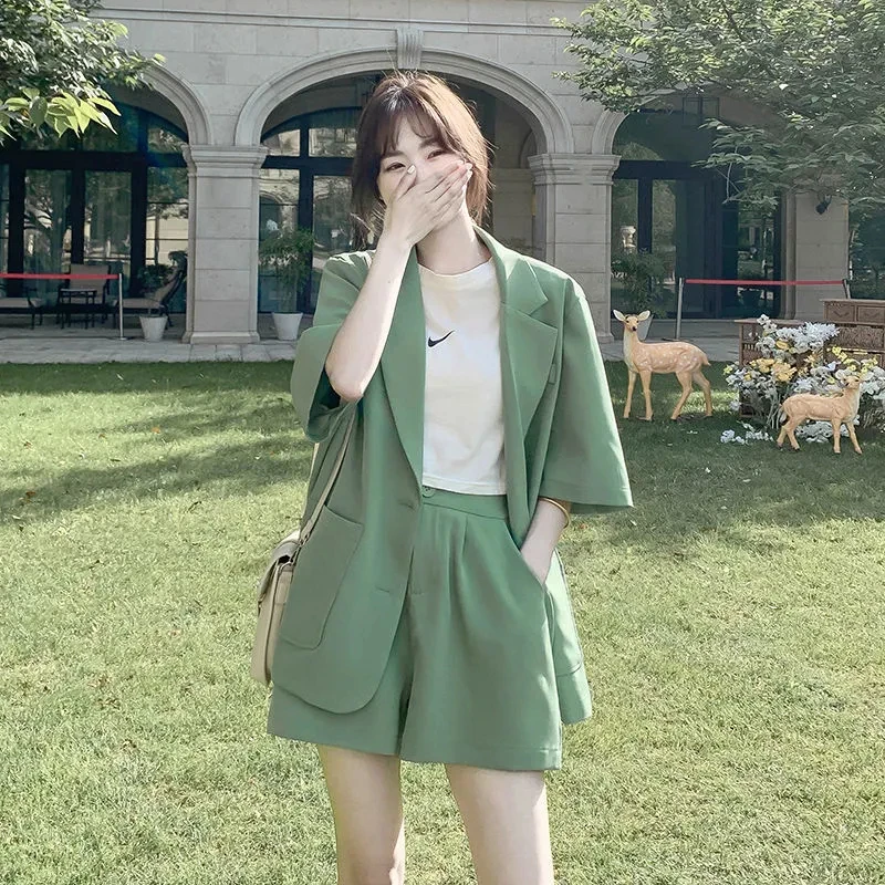 

Fashionable Ladies' Thin Summer Casual Short Sleeve Suit Set Short Pants Two-Piece Suit Korean Style round Neck Zipper Closure