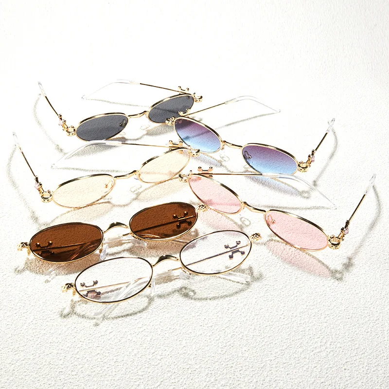 2026 Retro Oval Rhinestone Sunglasses Y2K Steampunk Unisex Travel Photo UV400 Shades