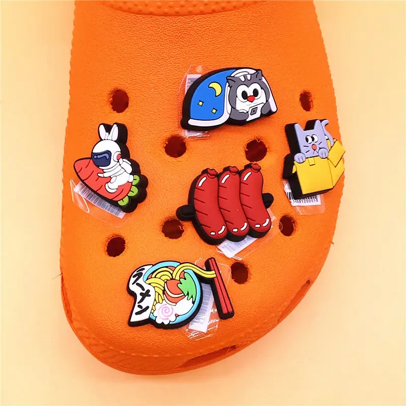 Original 1pcs Japanese Ramen Sausage PVC Shoe Charms Accessories Funny Cats Jeans Rabbit Astronaut Sandal Upper Decorations Pins