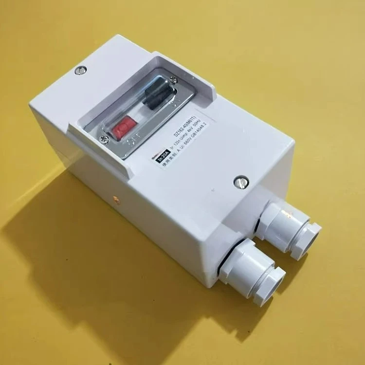 

Waterproof Protection Switch Circuit Breaker DZ162-16 (M611) 16A 10A and Other Rainproof Types