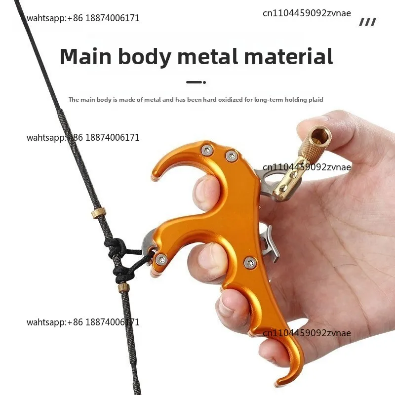 New aluminum alloy belongs to four-finger grip and sprinkler composite pulley, bow and arrow spreader, grip belt insurance