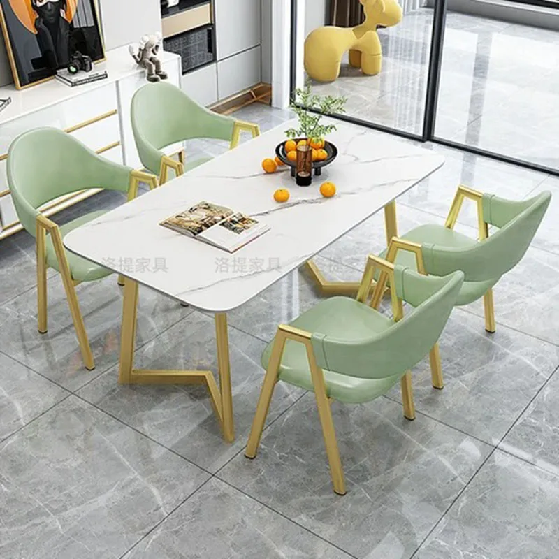 Juego de mesa de comedor moderna para restaurante, mesa de comedor con patas doradas y clavos para oficina, centro barato, mesa Newclassic A Manger, muebles de exterior