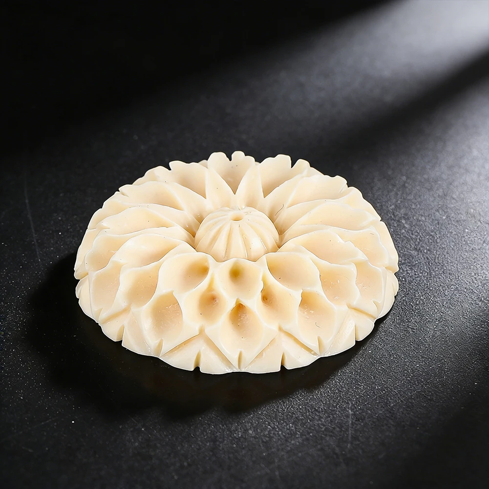 Tagua Nut Figurines Miniatures Engraved Daisy Peony Bead Natural Ivory Nut Collectibles Decor Craft DIY Jewelry Keychain Pendant