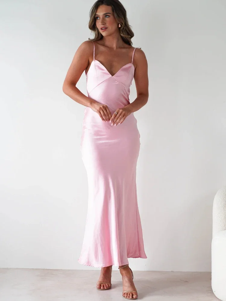 2025年夏の新作レディースファッション、エレガントでセクシーなバケーションスタイル、サテンストラップVネック、バックレス、ウエストコレクション、ロングドレス