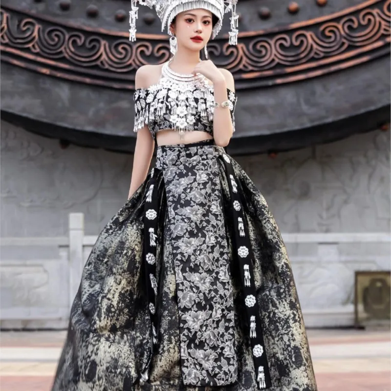 

New embroidery national dress clothing exotic black photography show girl trip shooting