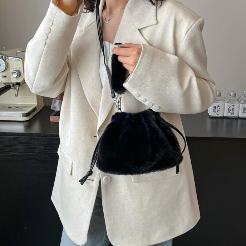 

Элегантная кожаная женская сумка на плечо, элитная роскошная брендовая модная классическая парижская элегантная винтажная сумка с краями ​