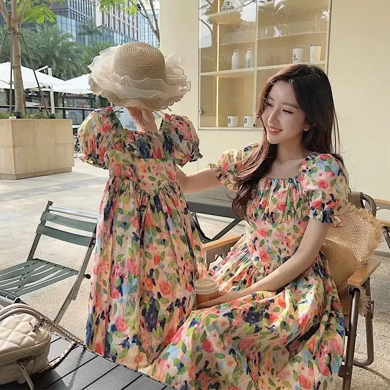 

2024 Fashionable Parent-child Clothing Bohemian Seaside Vacation Beach Matching Mother's and Women's Floral Dress Summer New