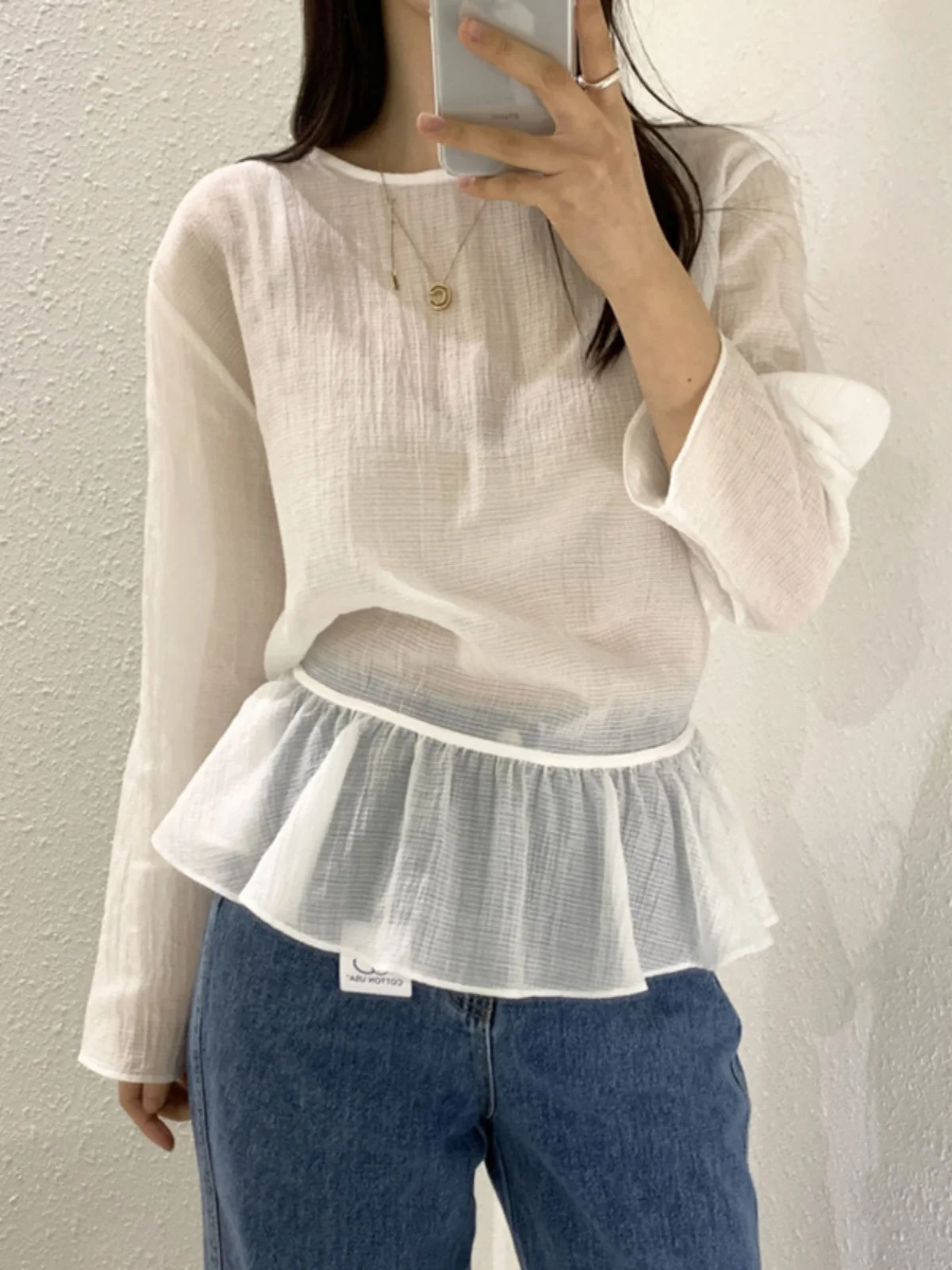 

Spring 2025 White Long Sve Women's irt Korean Sle Sweet Versatile Micro Transparent Pleated Lace Sweet Top