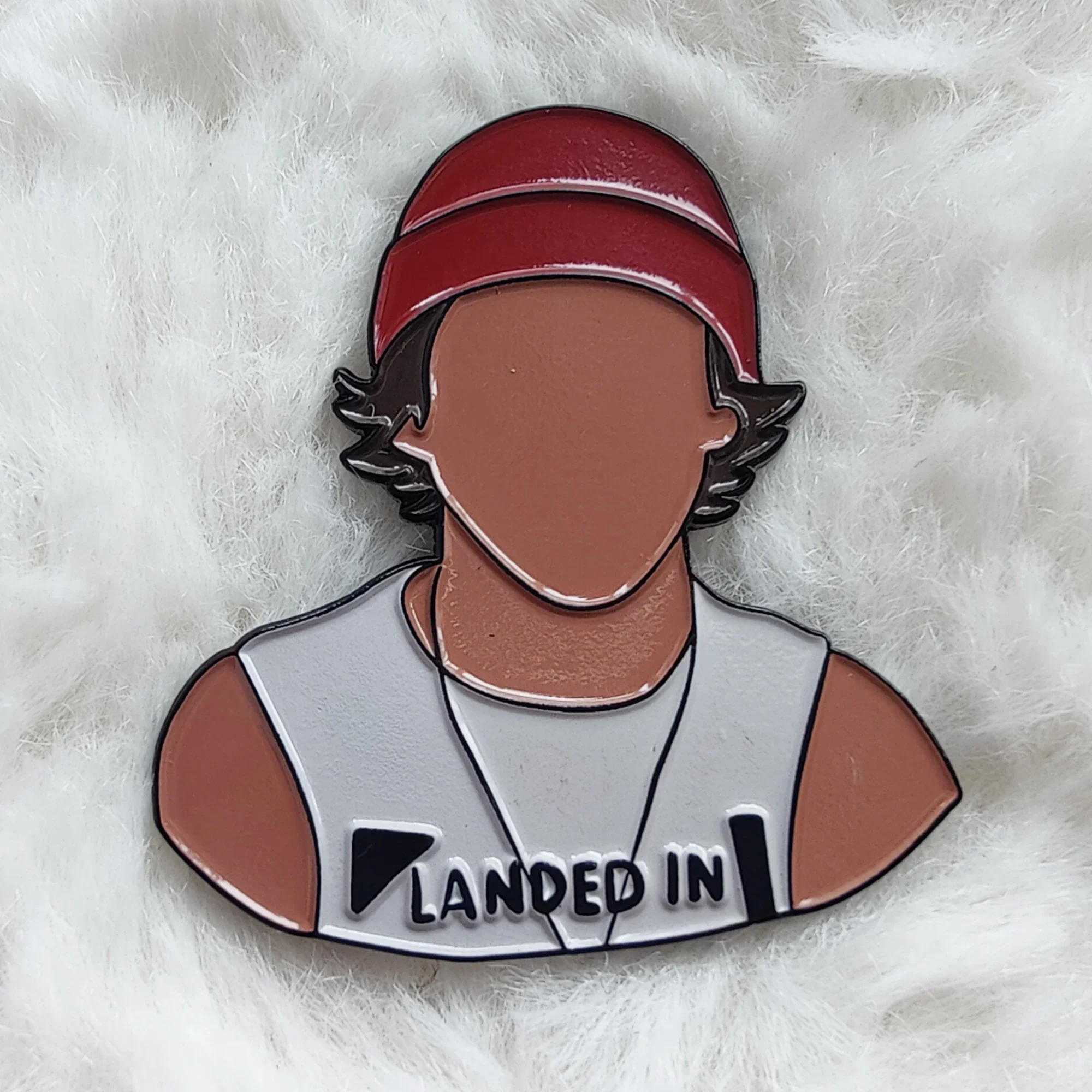 .Singer Pop Performer Movie Star Band Brooches Badges Metal Cartoon Anime Enamel Lapel Pins Brooches Jewelry Accessories N