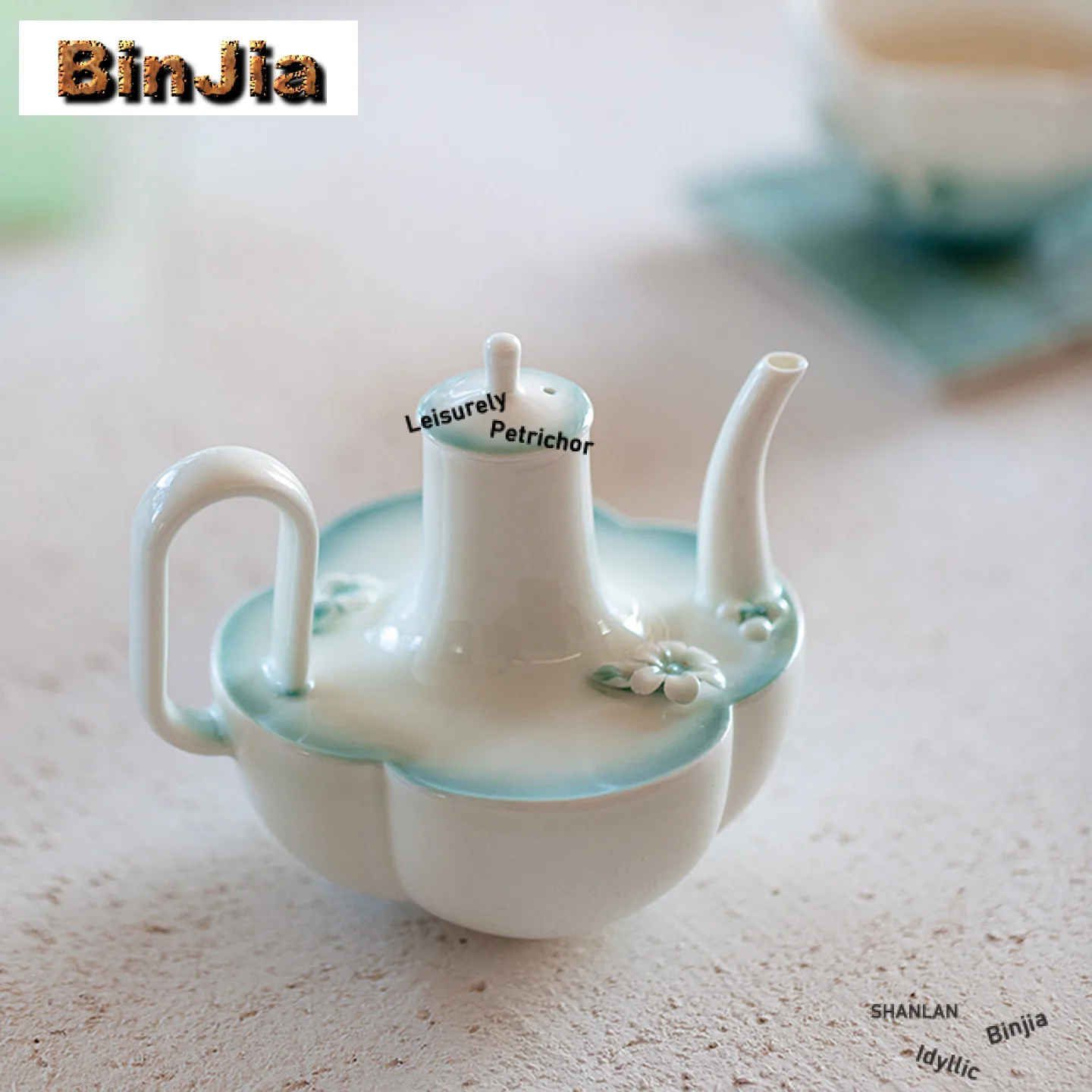 

220ml Handcrafted Flower White Porcelain Wine Pot Imitation Song Dynasty Handheld Pot Tea Teakettle Craft Supplies Collection