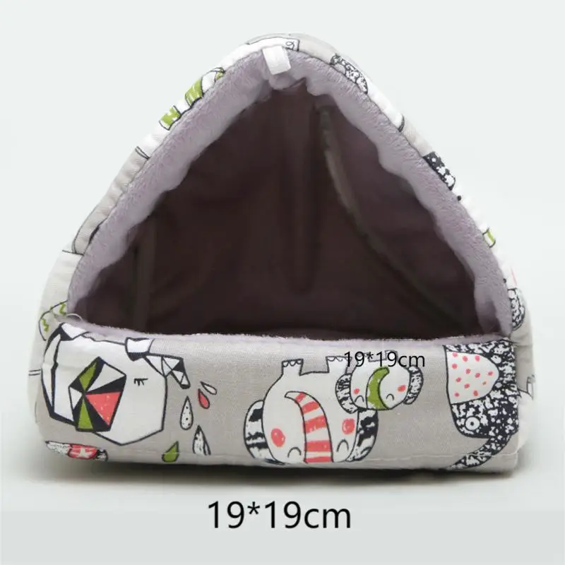 Custom Hamster House Non-Slip Breathable Thickened Warm Winter Cage with Multiple Styles and Colors Option for Animal Pattern