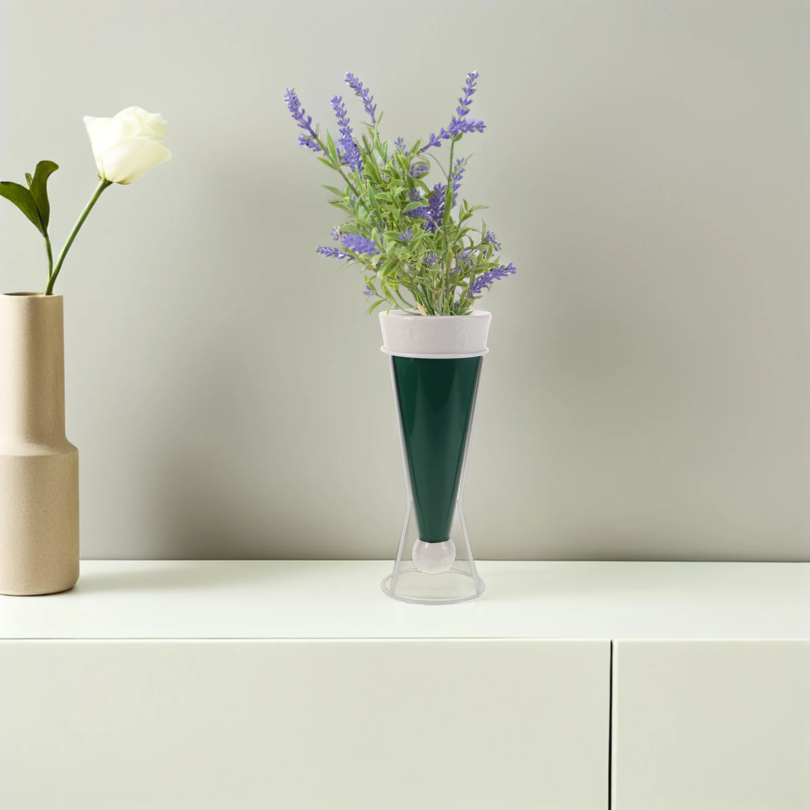 

Santa Hat Ceramic Vase Christmas Decor Vintage Flower Arrangement Holder Living Room Bedroom Table Centerpiece Holiday