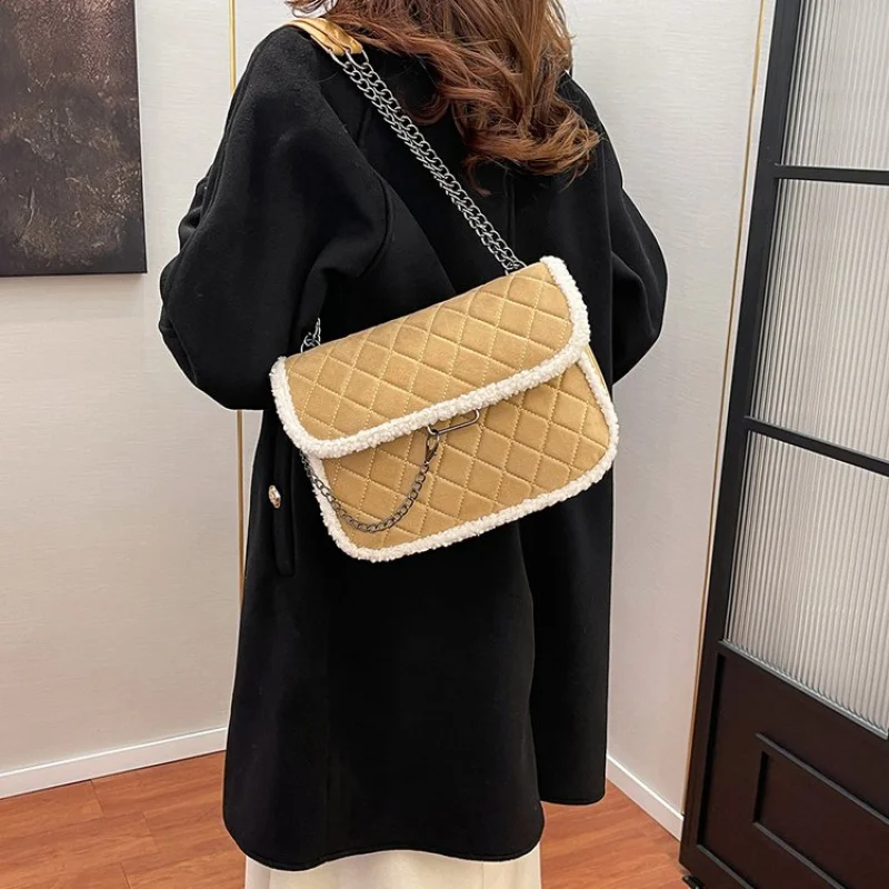 

Top-Tier Ladies Hand Bags Crafted From Galaxy-Printed Leather Boasting Trendy Honduras Lasting Lightweight Soft Style