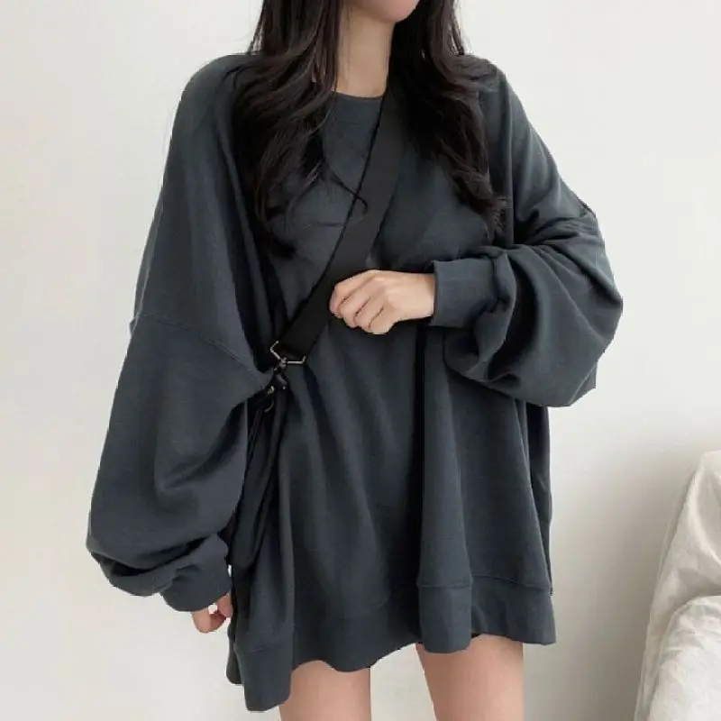 2023 New Spring and Autumn Thin Korean Edition High Street Couple Round Neck Solid Long Sleeve Loose Relaxed Oversize Sweater