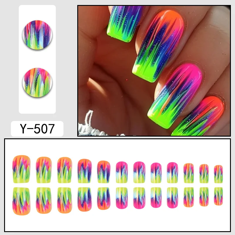 Confezione assortita di punte per unghie di colore sfumato quadrato di medie dimensioni da 24 pezzi per la decorazione di nail art