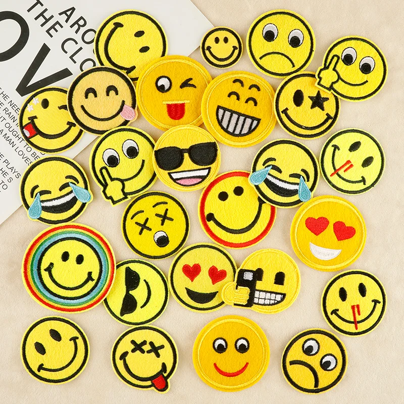 

2024 Hot Embroider Logo DIY Smiling Face Fabric Sew Patch Label Sticker for Skirt Cloth Hat Jeans Backpack Adhesive Emblem Badge