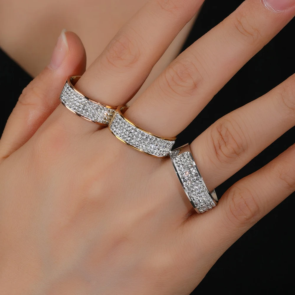 

Luxury Sparkling Cubic Zircon Stainless Steel Ring for Ladies Romantic Wedding Engagement Promise Party Jewelry Gifts for Ladies