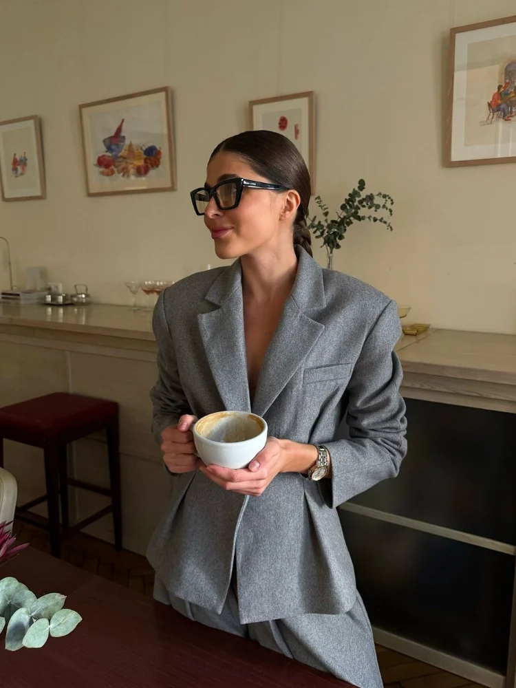 Conjunto de Falda plisada gris para mujer, traje de 2 piezas con cuello de solapa, blazer de cintura alta, traje de fiesta y Club, novedad de otoño, 2024