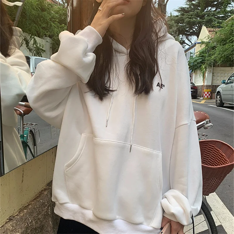 เสื้อฮู้ดลำลองผู้หญิง ซีรีส์เกาหลี สไตล์สล ลายพิมพ์ตัวอักษร สำหรับฤดูใบไม้ร่วงและฤดูหนาว รุ่นใหม่ล่าสุด ทรงหลวม แขนยาว ผลิตจากเส้นใยโพลีเอสเตอร์