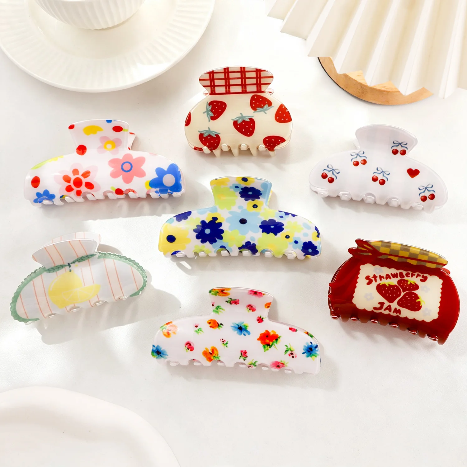 Cute Floral Fruit Print Hair Claw Clips Sweet Strawberry Lemon Pattern Acrylic Shark Clip Women Girls Fashion Summer Hair Claw H