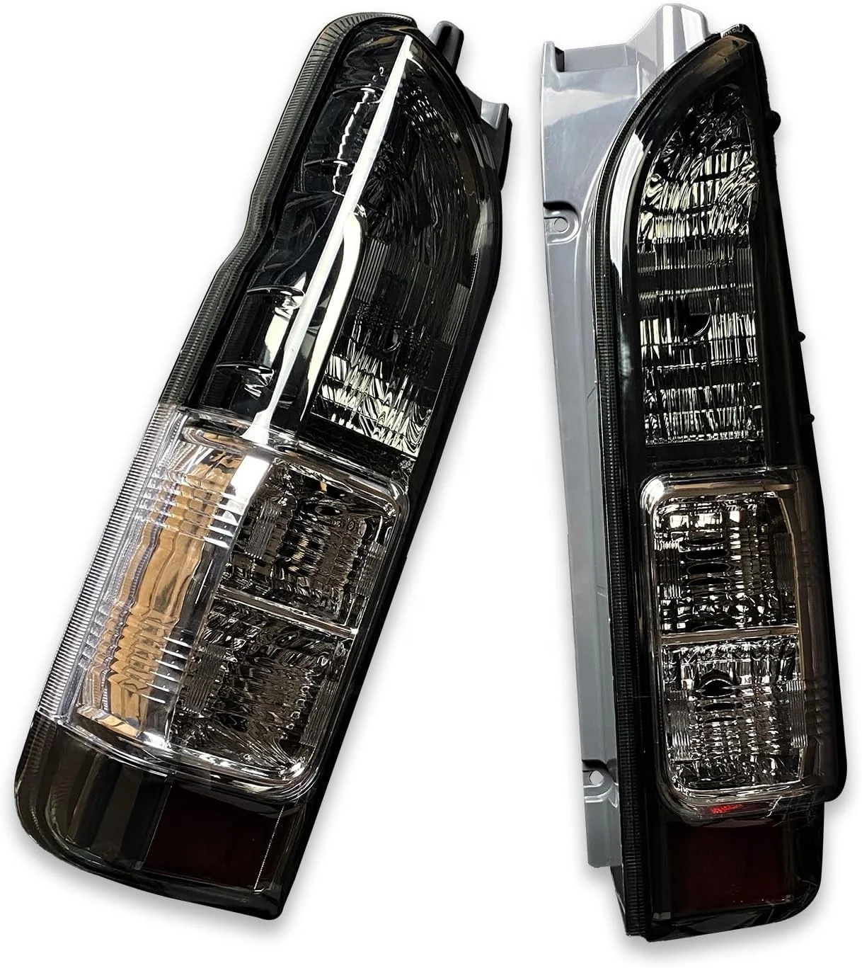 

HIACE HOME Use for Hiace 2005-2024 Hiace200 commuter Japan Style LED Tail Light Tail Lamp
