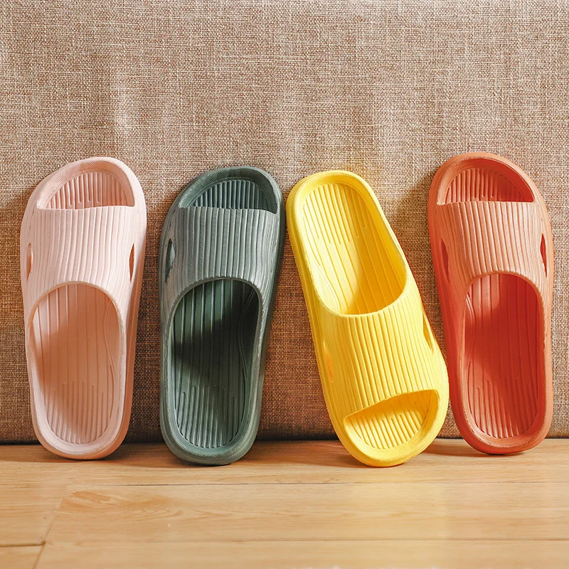 Slippers Female Comfortable Bathroom Living Room Non-Slip Home Hotel Hollow Couple Bathroom Soft Bottom Sandal Slippers