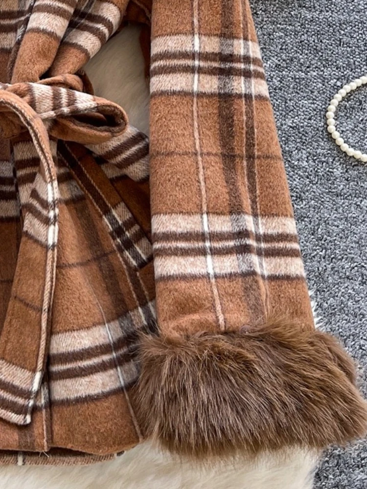 Manteau en laine à carreaux pour femmes, Vintage français Chic, Slim, ceinture à la taille, revers, manches longues, poignets en fausse fourrure, chaud, élégant, bureau, hauts décontractés