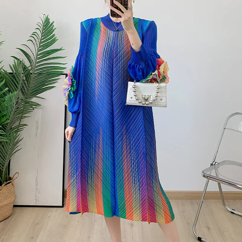 

Miyake Hand-cranked Flower Miyake Pleated Printed Dress 2025 Spring New Loose A-character Semi-turtleneck Disc Flower Dresses