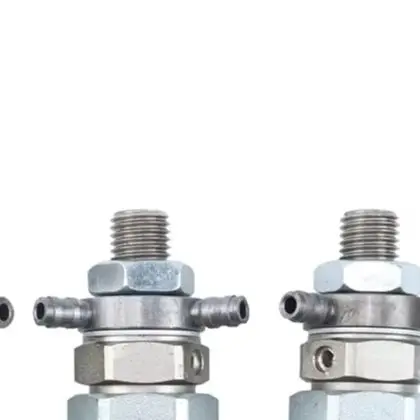 For Routine Maintenance Fuel Injector 3974254 High Pressure Injector Copper Material Construction NPT Outlet Connection Type