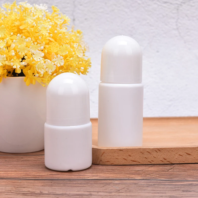 

5 Pcs 30/50ML Roller Bottles Portable Plastic Bottles Essential Oils Empty Bottle