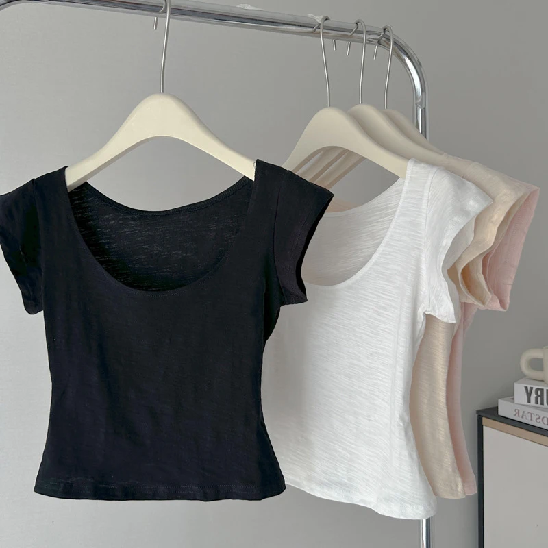 Mulheres sólidas com decote em u manga curta camisetas 2025 verão coreano moda magro recortado topos novo simples all-match inferior t