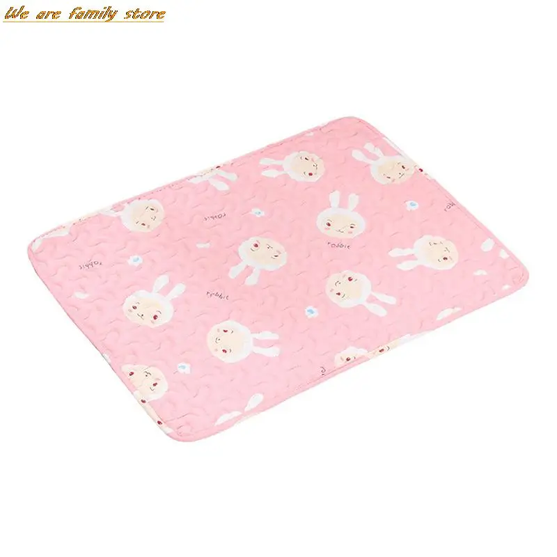 Washable Pet Pee Pad Pet Diaper Mat Reusable Mats for Dogs Dog Bed Urine Washable Dog Training Pad Four Seasons Pet Mat Urine