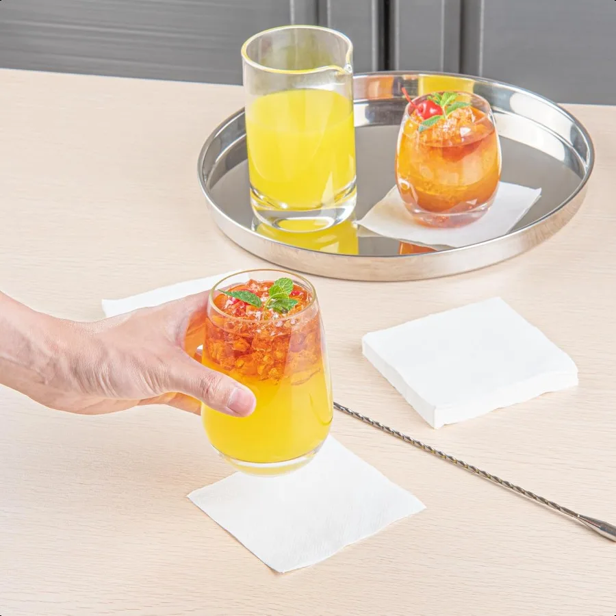 RestaurantwareSaving Nature Guardanapos de 9 x 9 polegadas para festa 500 Guardanapos de restaurante duráveis 1 camada com designs de floco de neve Pap branco