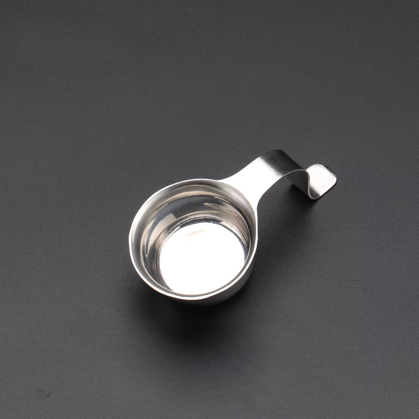 High quality Dental Mixing Finger Ring Bowl Cup Silicone Holder Random Dappen Dish Prophy Paste Rings Handy Tool Autoclave