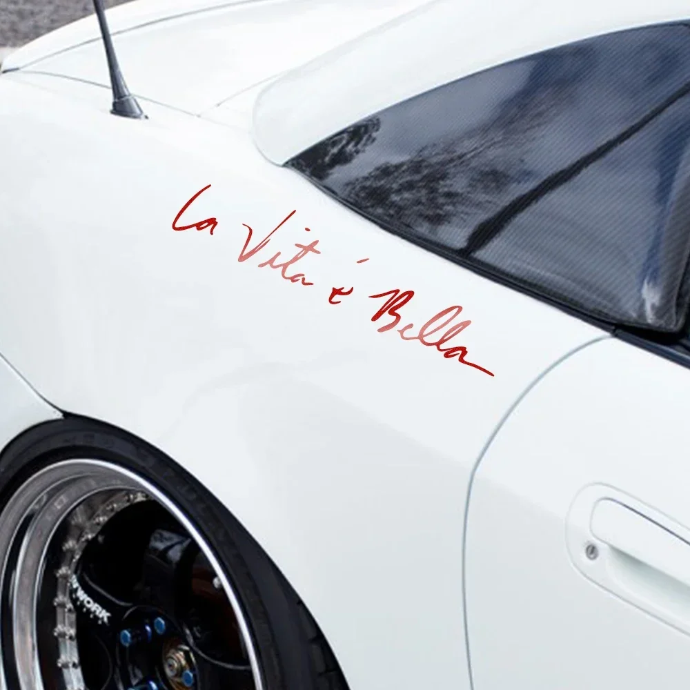 La Vita e Bella Letters Reflective Car Sticker Decals Vinyls Fashion Creative Car Window Full Body Head Auto Styling Accessories