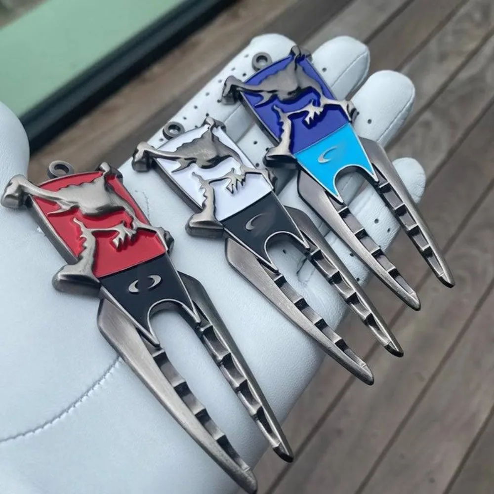 Direct Oakley Skull Golf Divot Tool Oakley Skull Golf Green Fork Golf Practice Accessories  Golf Training Aids