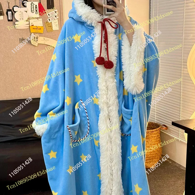 Christmas snowman flannel nightgown women's autumn and winter models can wear loungewear cape pajamas